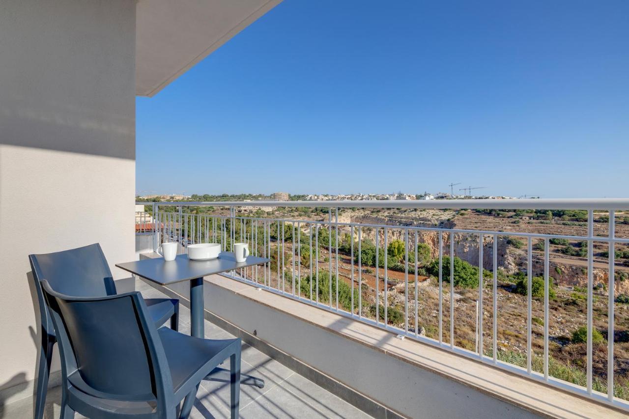 Valley'S Edge Apartments San Ġwann Eksteriør billede