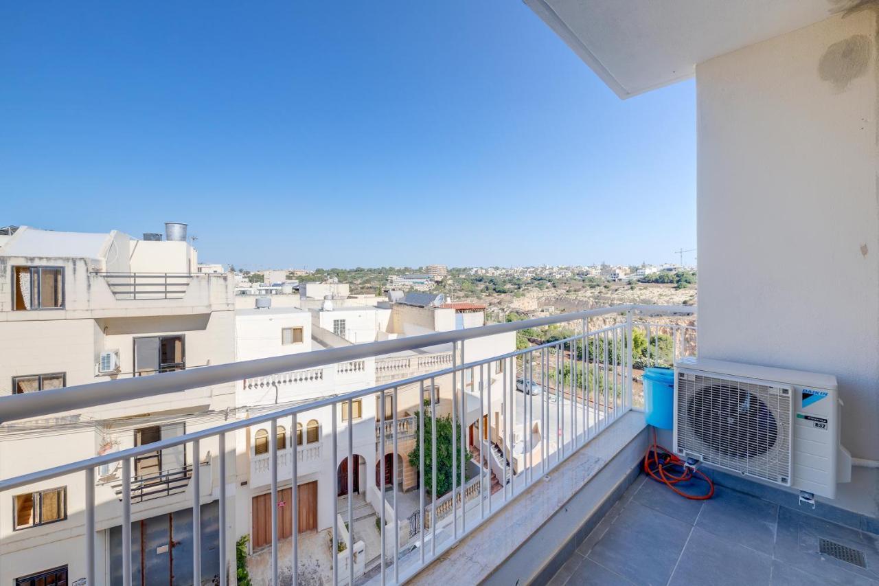 Valley'S Edge Apartments San Ġwann Eksteriør billede